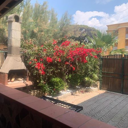 バッティパーリア Casammare Bed & Breakfast エクステリア 写真
